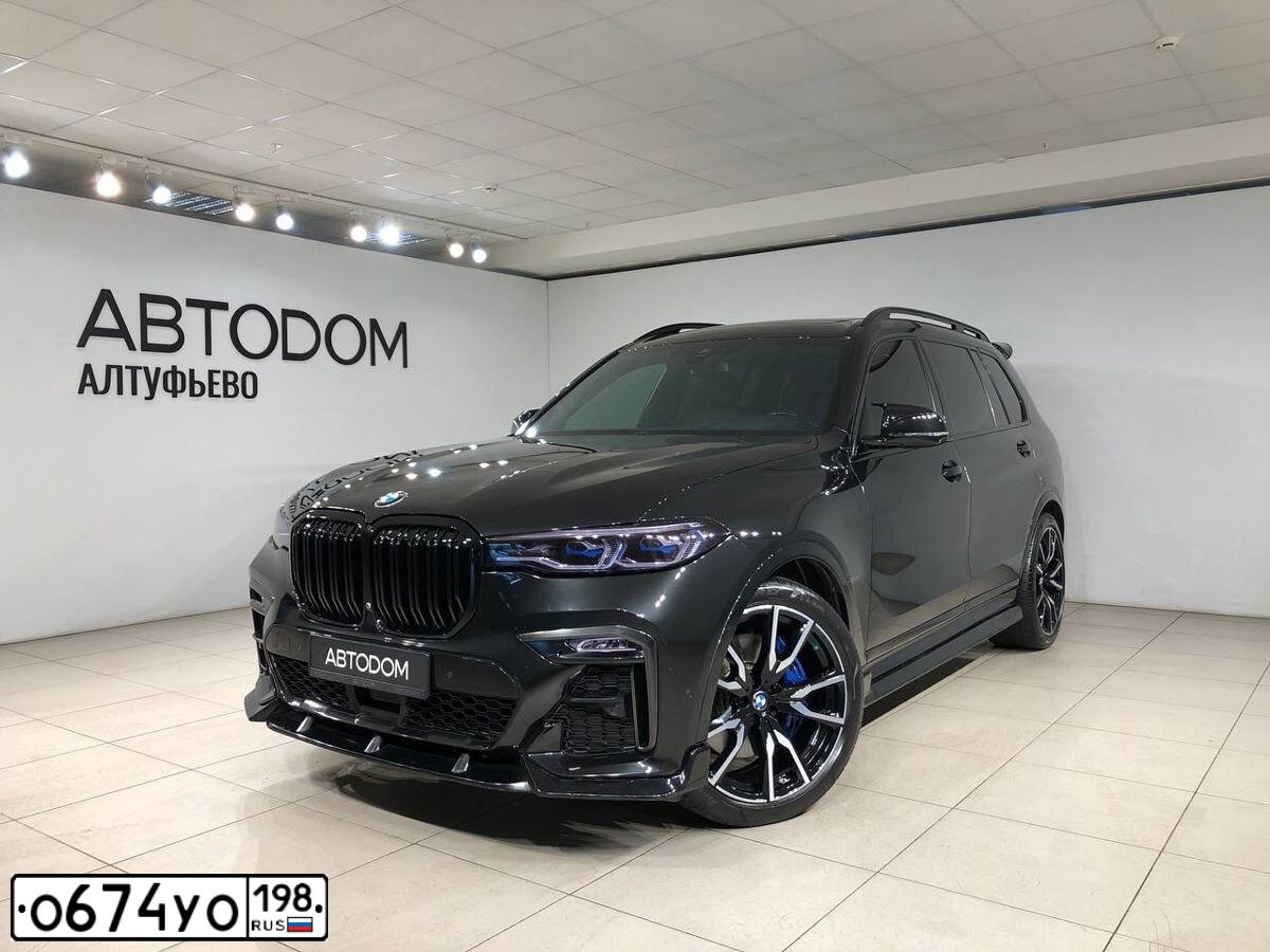 Фото автомобиля BMW X7 XDRIVE30D, 2021 — госномер Х381ТУ790. Цвет: ЧЕРНЫЙ