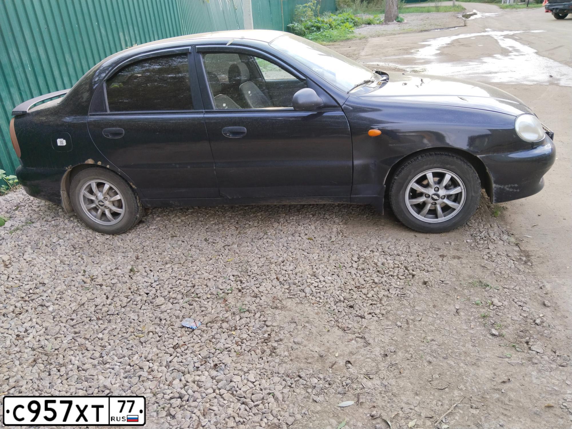 Фото автомобиля ZAZ Z LANOS, 2008 — госномер С957ХТ77. Цвет: ЧЕРНЫЙ