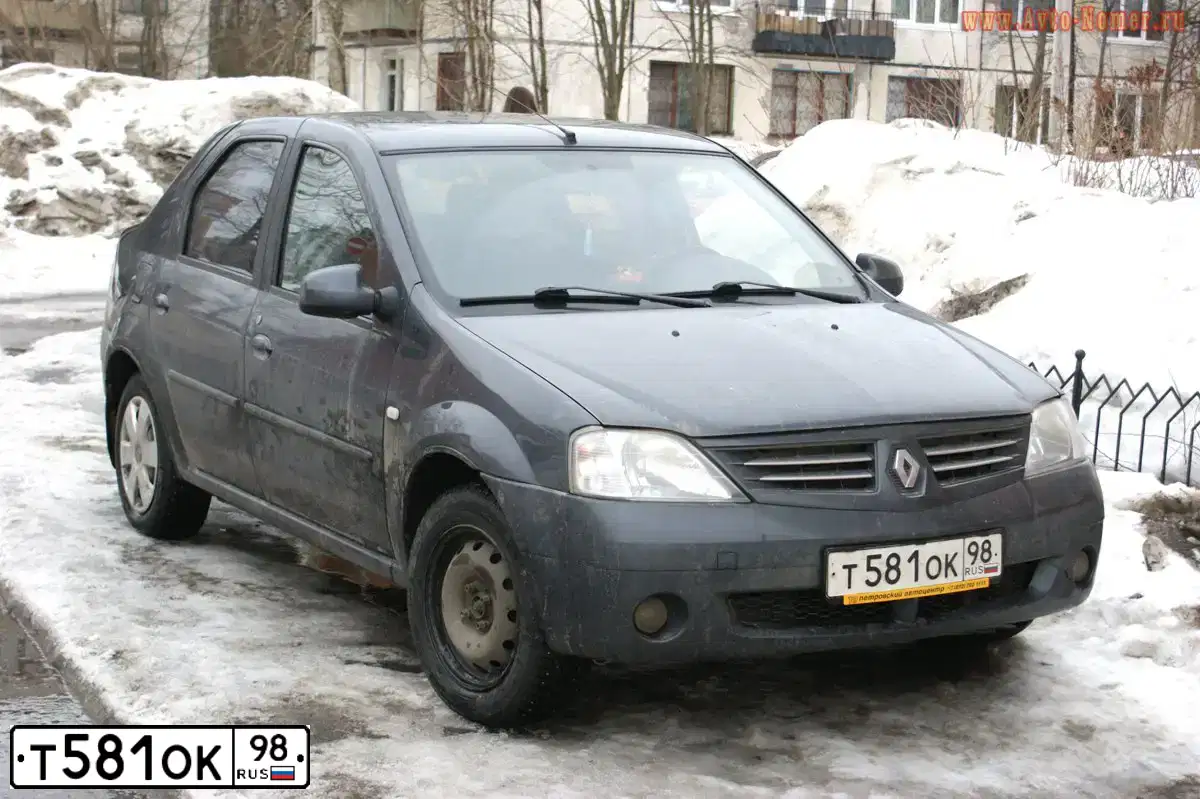 Фото автомобиля RENAULT LOGAN, 2008 — госномер К384УР10. Цвет: ТЕМНО-СЕРЫЙ