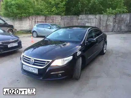 Фото автомобиля MITSUBISHI LANCER, 2012 — госномер А020УТ77. Цвет: СЕРЫЙ