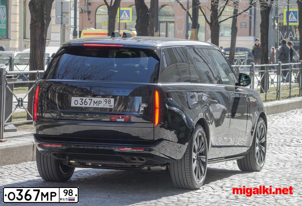 Фото автомобиля MERCEDES-BENZ GLS-CLASS, 2020 — госномер О367МР98. Цвет: ЧЕРНЫЙ