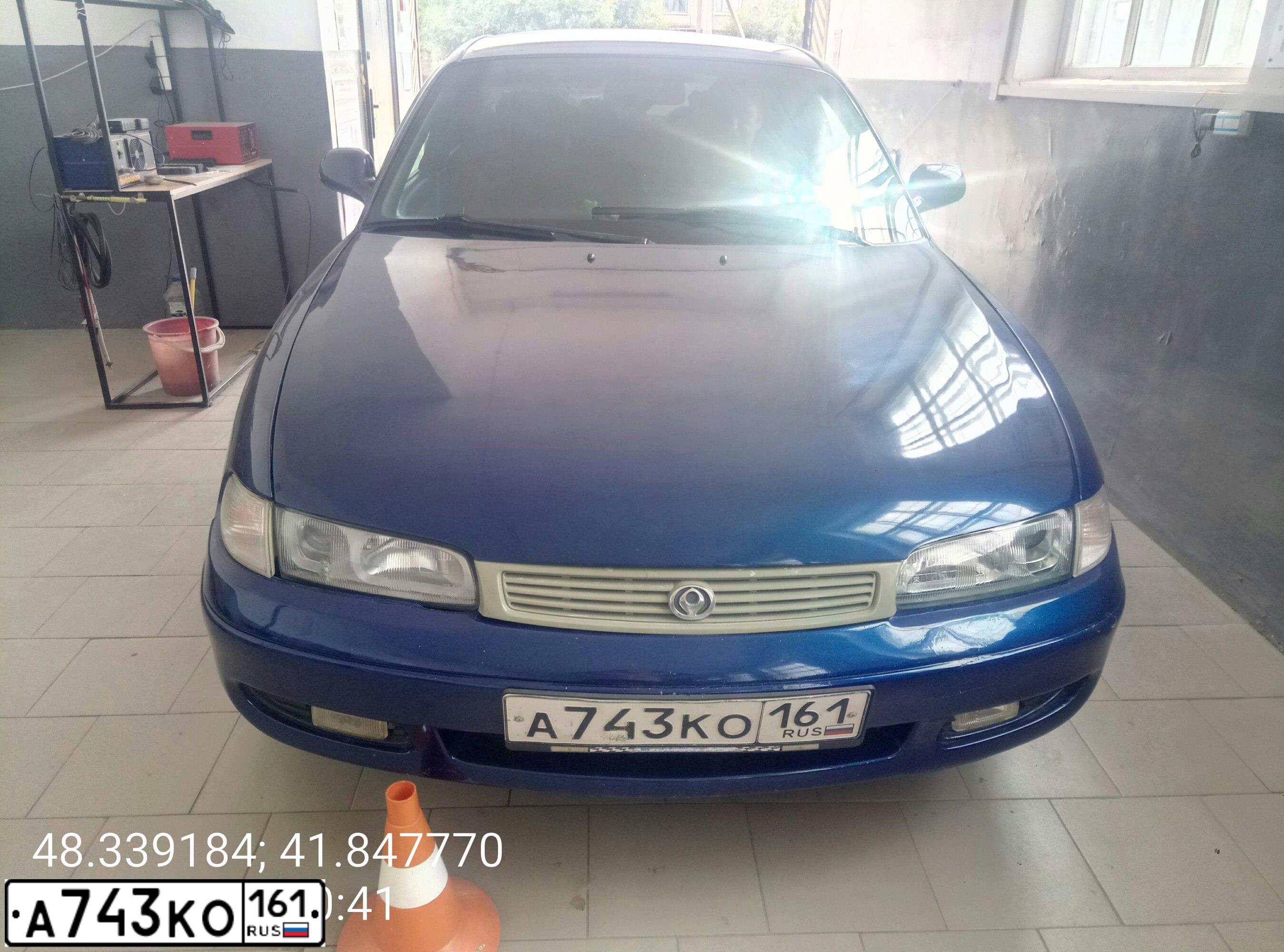 Фото автомобиля MAZDA 626, 1996 — госномер А743КО161. Цвет: СИНИЙ