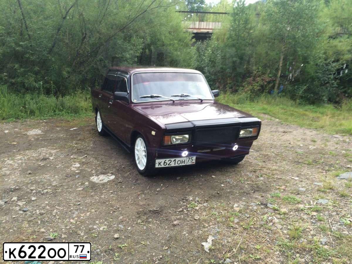 Фото автомобиля NISSAN PATHFINDER, 1997 — госномер Т645ОМ93. Цвет: СЕРЫЙ