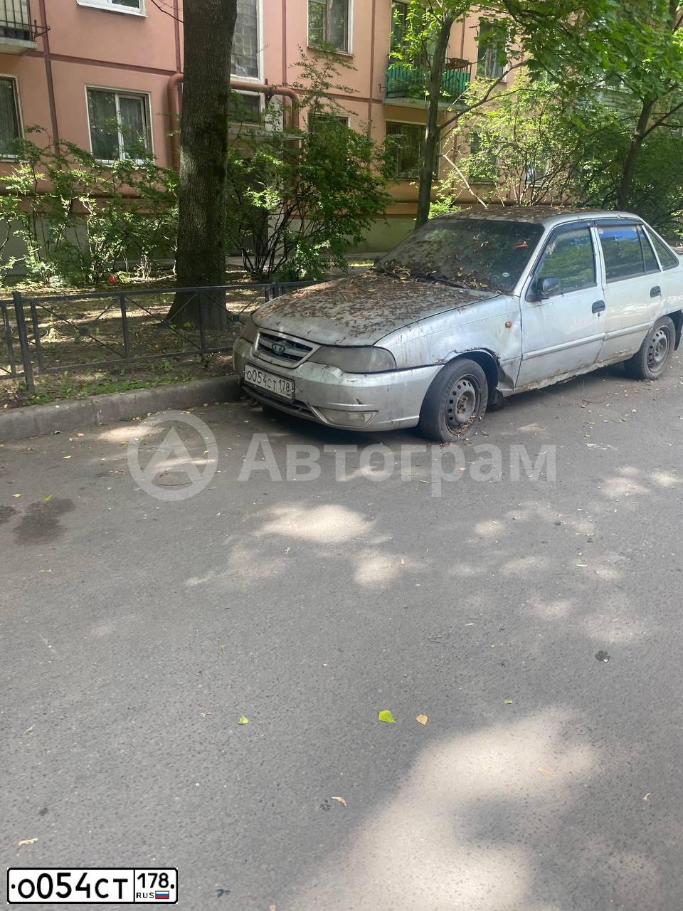 Фото автомобиля LADA 2107, 2004 — госномер С297ВТ178. Цвет: Сине-зеленый