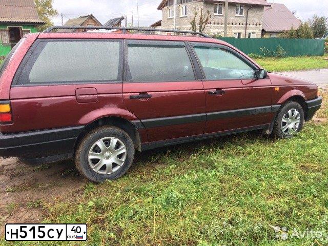 Фото автомобиля VOLKSWAGEN PASSAT, 1992 — госномер Е698ВС40. Цвет: КРАСНЫЙ