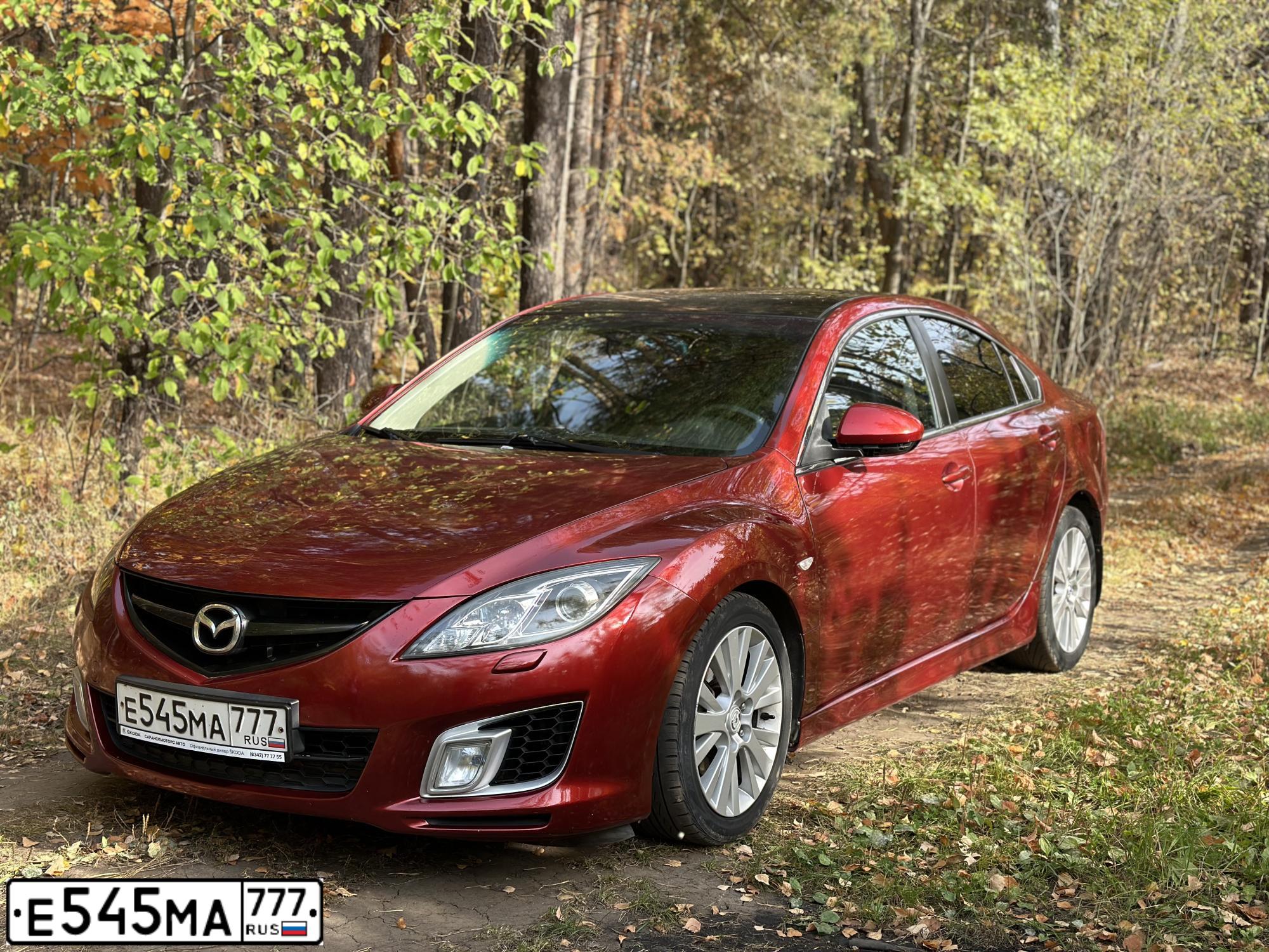 Фото автомобиля MAZDA 6, 2008 — госномер Е545МА777. Цвет: КРАСНЫЙ