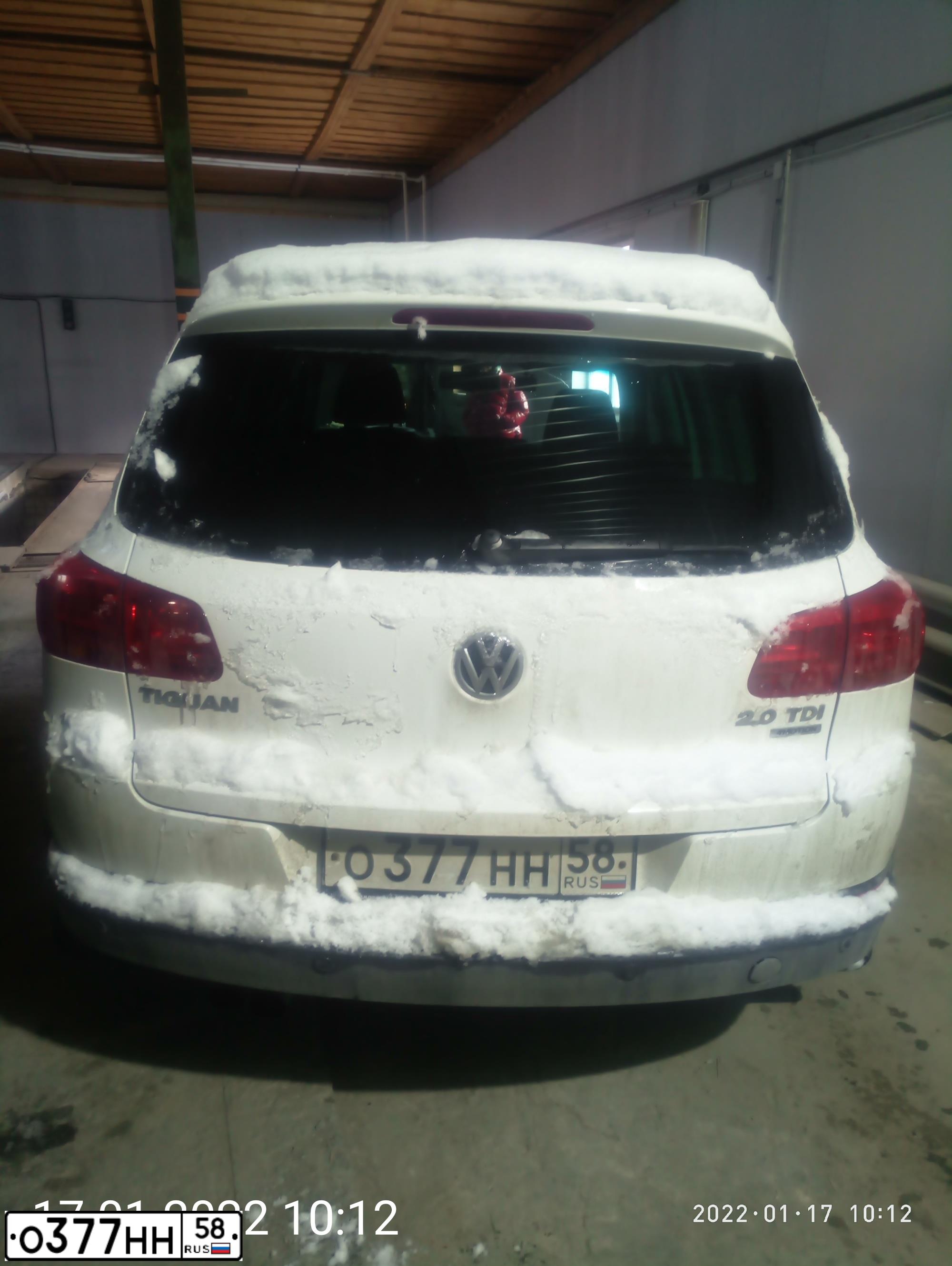Фото автомобиля VOLKSWAGEN TIGUAN, 2012 — госномер О377НН58