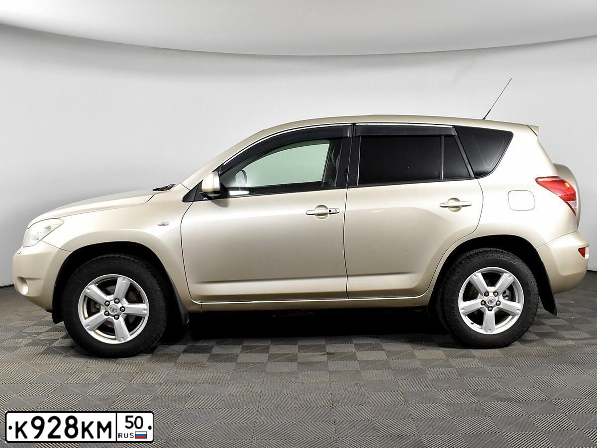 Фото автомобиля TOYOTA RAV4, 2006 — госномер В640АТ774. Цвет: БЕЖЕВЫЙ