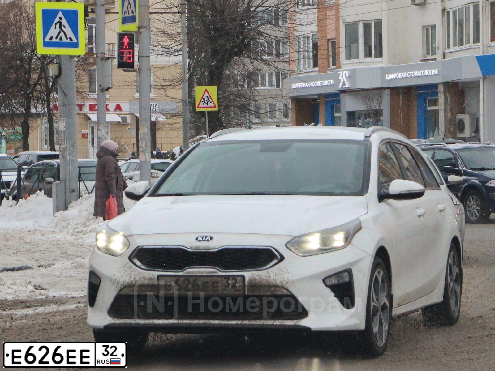 Фото автомобиля КИА СИД, 2021 — госномер О864ОК46. Цвет: Белый