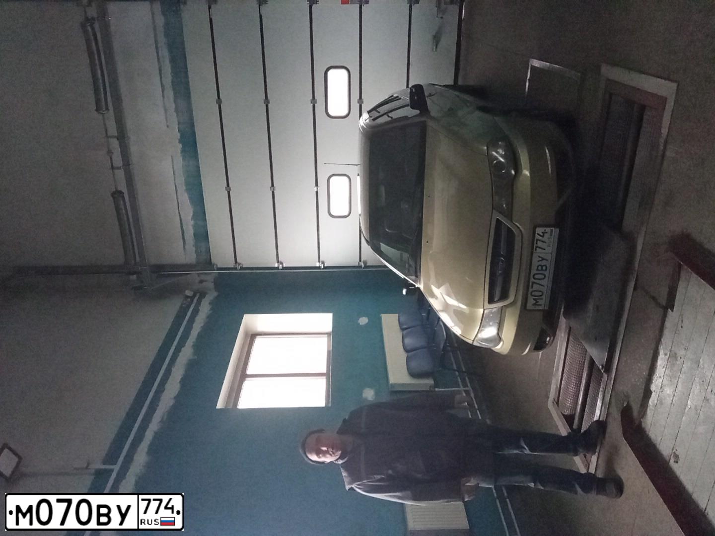 Фото автомобиля DAEWOO NEXIA, 2011 — госномер М070ВУ774. Цвет: КАРАТ