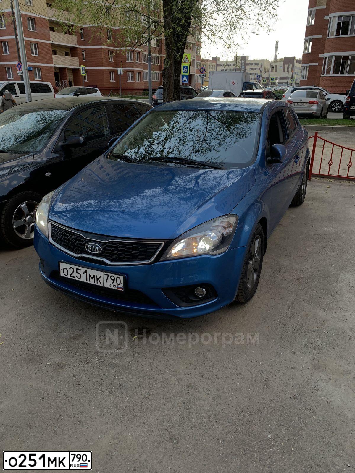 Фото автомобиля KIA CEED, 2011 — госномер А771МЕ136
