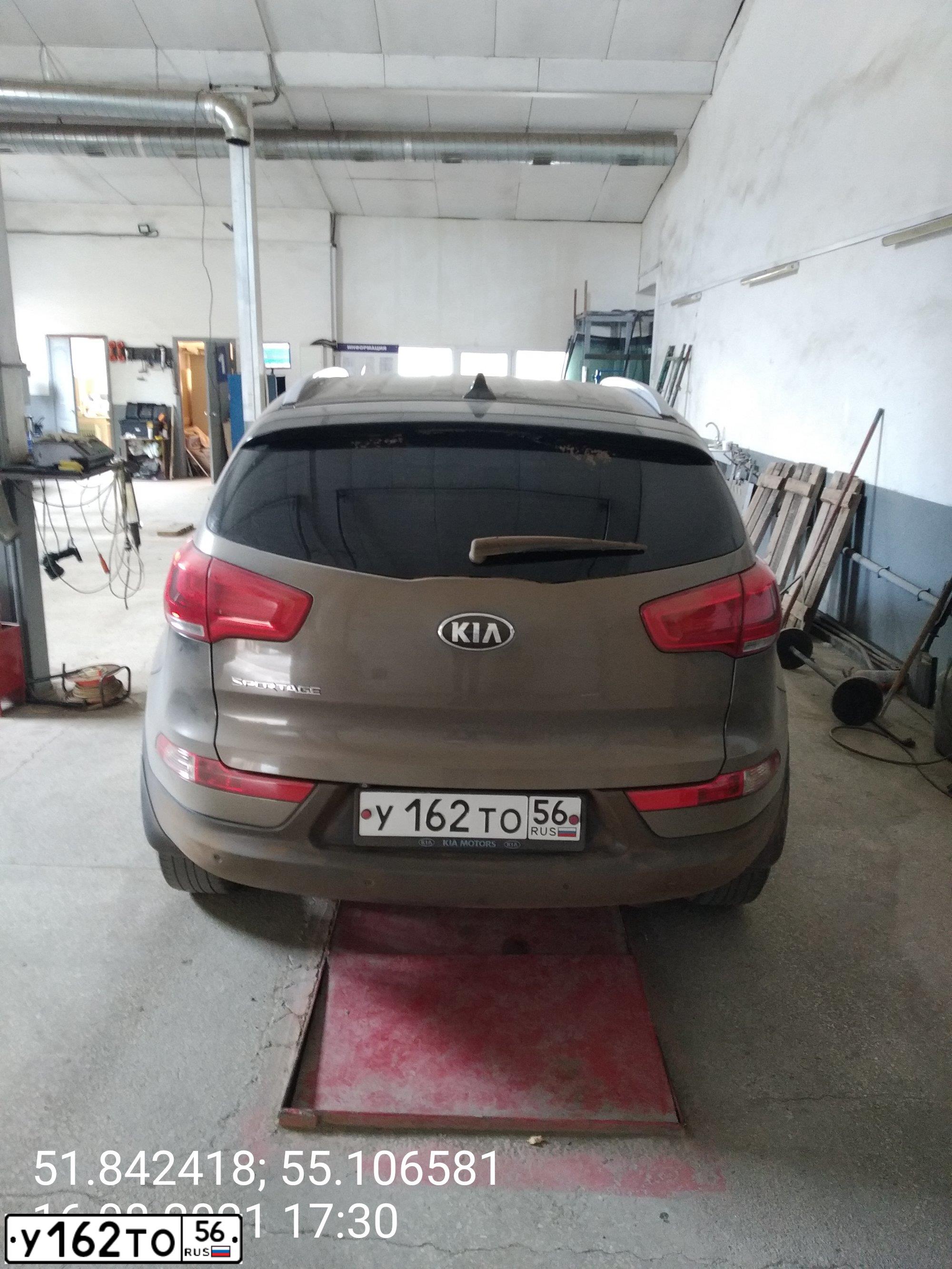 Фото автомобиля KIA SPORTAGE, 2014 — госномер У162ТО56. Цвет: СЕРЕБРИСТЫЙ