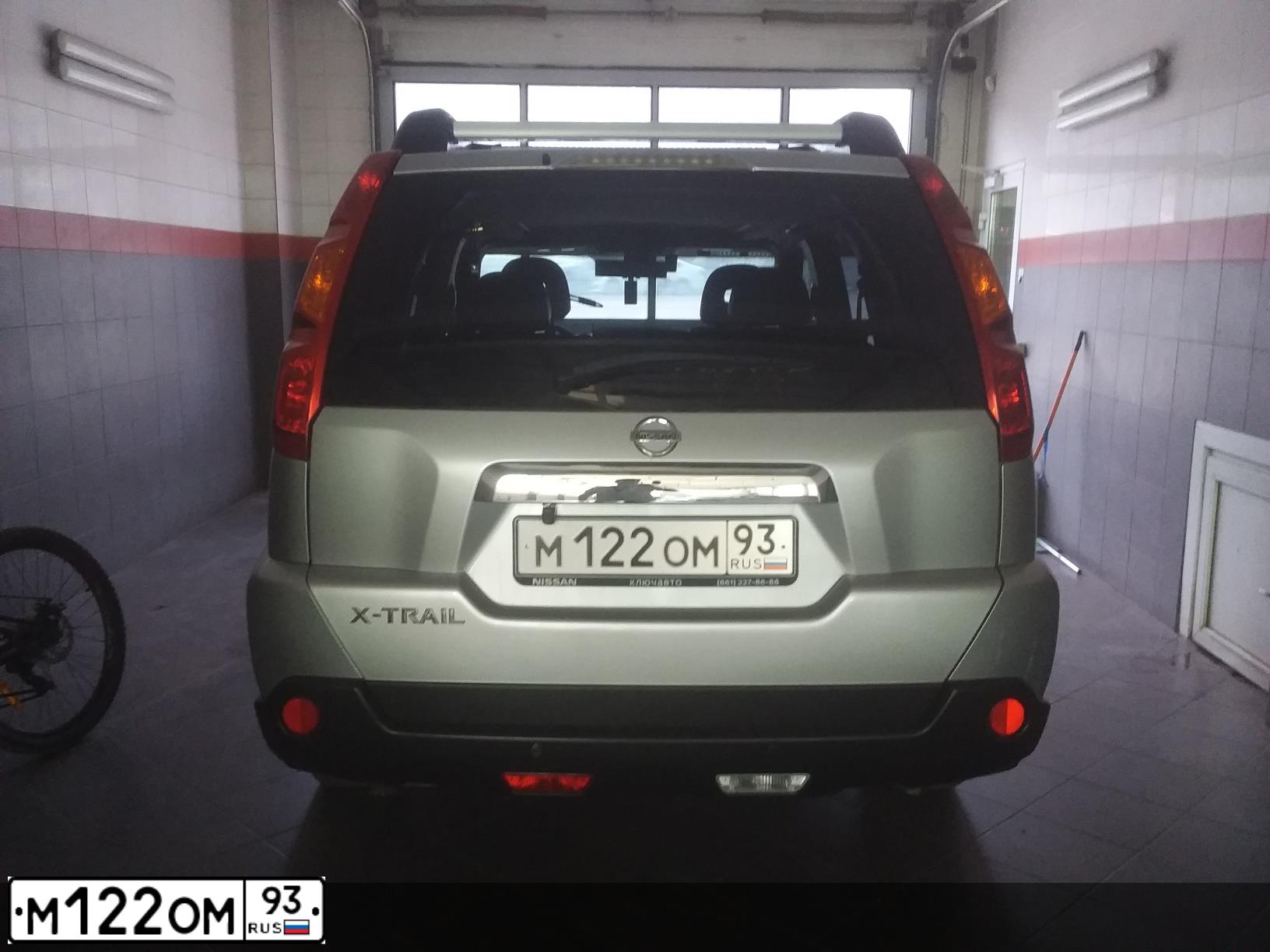 Фото автомобиля NISSAN X-TRAIL, 2007 — госномер М122ОМ93. Цвет: СЕРЕБРИСТЫЙ