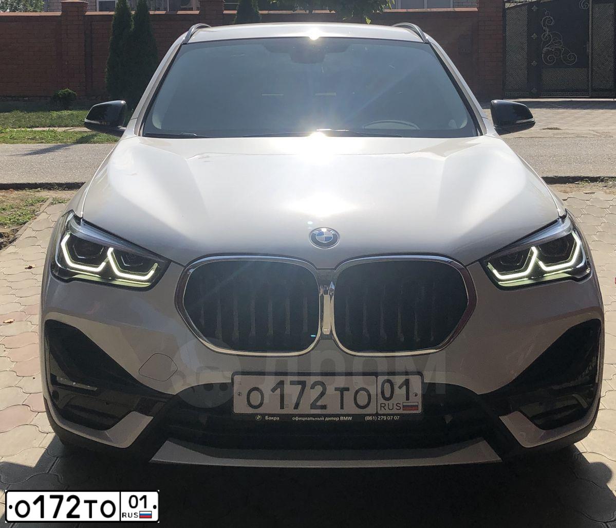 Фото автомобиля BMW X1, 2019 — госномер Е505ВУ702. Цвет: Белый