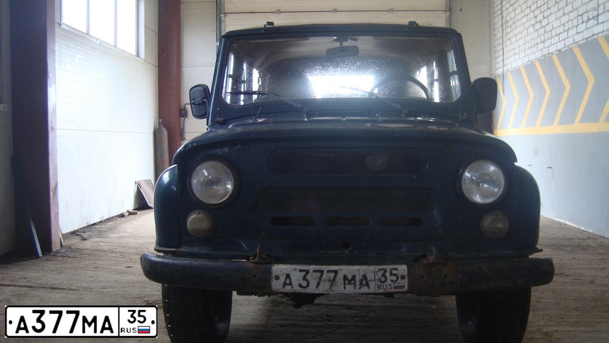 Фото автомобиля UAZ 3151 / HUNTER, 2006 — госномер С358ХА123. Цвет: ЧЕРНЫЙ