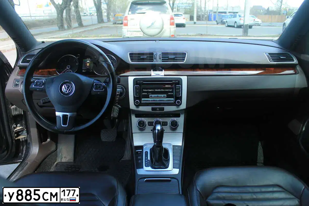 Фото автомобиля MAZDA CX-7, 2011 — госномер К553МХ21. Цвет: Белый