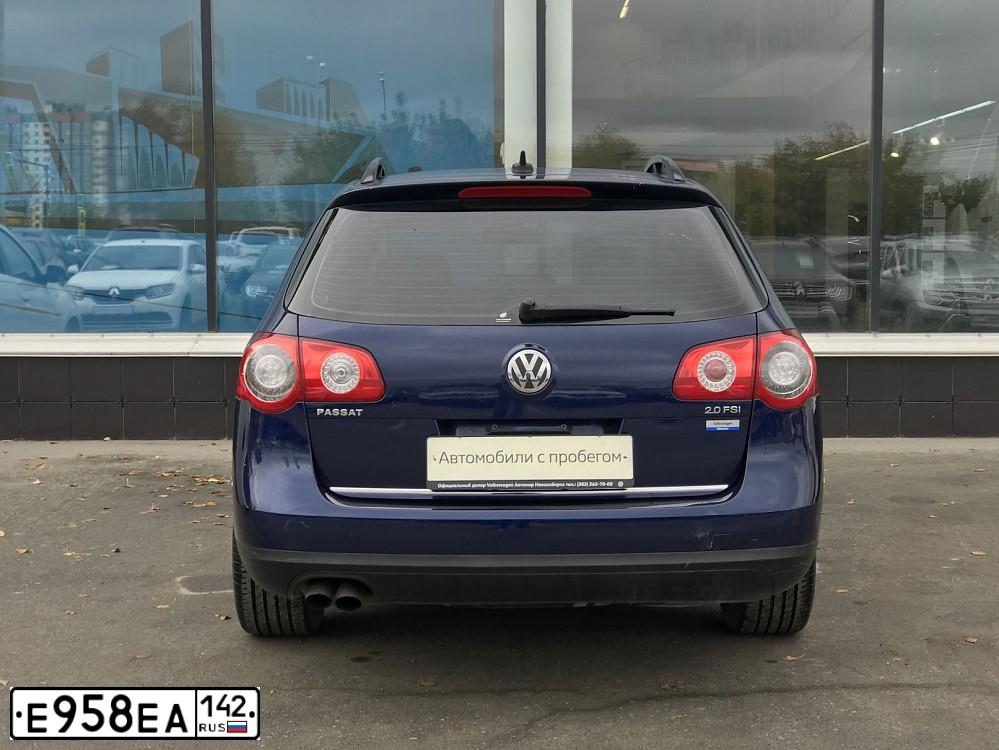 Фото автомобиля VOLKSWAGEN PASSAT, 2007 — госномер К439ОР154. Цвет: Темно-синий
