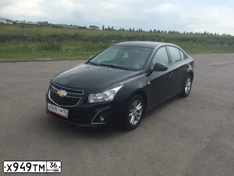 Фото автомобиля CHEVROLET CRUZE, 2012 — госномер Н907ТО32. Цвет: ЧЕРНЫЙ МЕТАЛЛИК