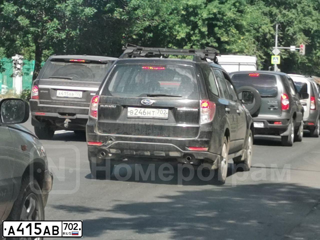 Фото автомобиля LANDROVER RANGE ROVER SPORT, 2012 — госномер А415АВ702. Цвет: ТЕМНО-КОРИЧНЕВЫЙ