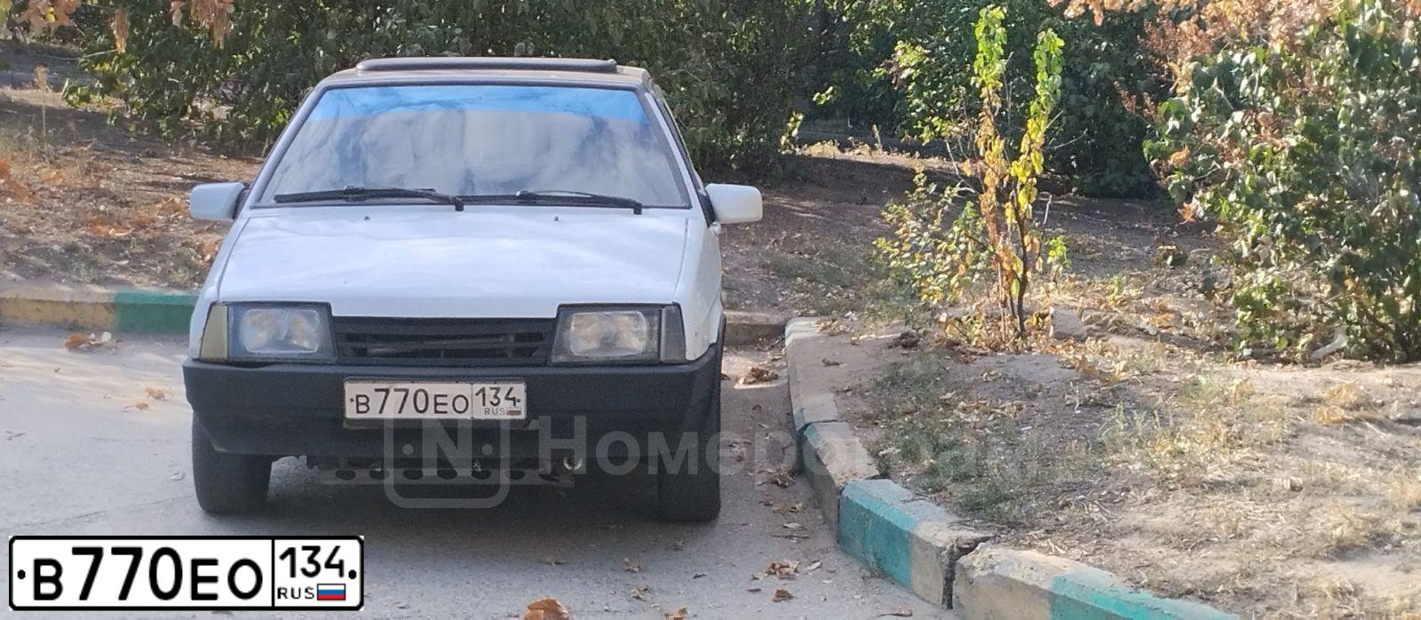 Фото автомобиля LADA 2109 SAMARA, 1989 — госномер В770ЕО134. Цвет: Белый