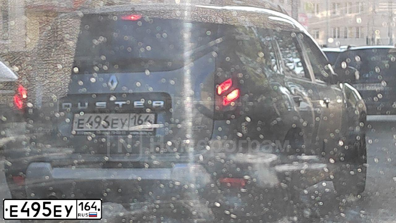 Фото автомобиля KAMAZ 6520 /6X4/, 2013 — госномер В003ОР116. Цвет: ЖЁЛТЫЙ