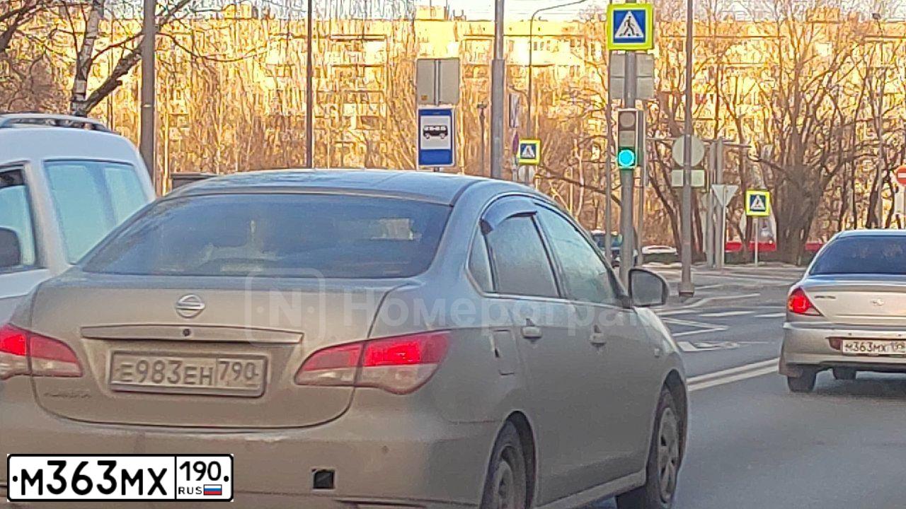 Фото автомобиля MERCEDES GL-KLASSE, 2012 — госномер М363МХ190. Цвет: Белый