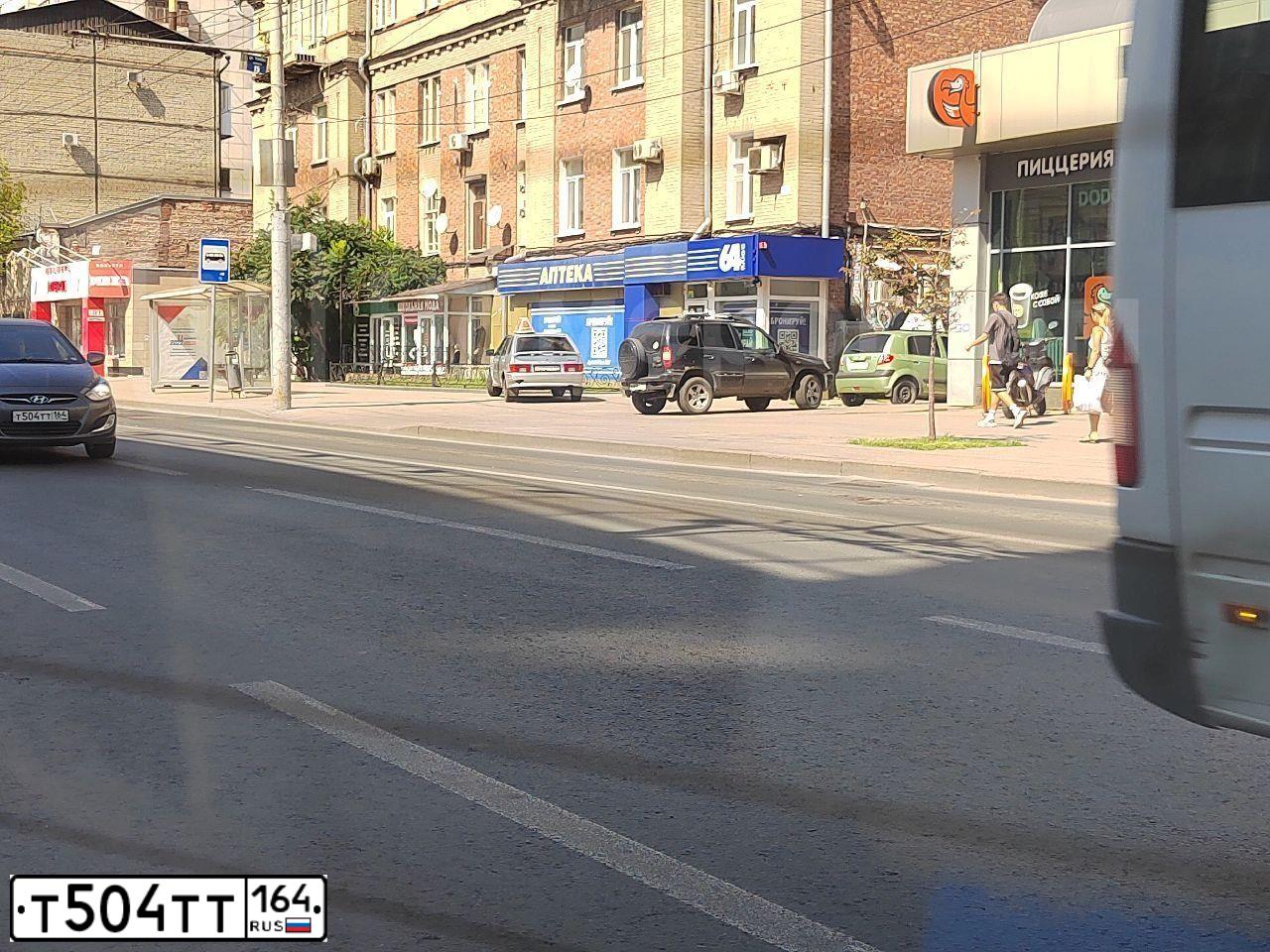 Фото автомобиля HYUNDAI SOLARIS, 2012 — госномер Т504ТТ164. Цвет: Черно Серый
