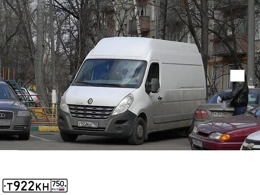 Фото автомобиля RENAULT MASTER, 2014 — госномер С643ЕУ977