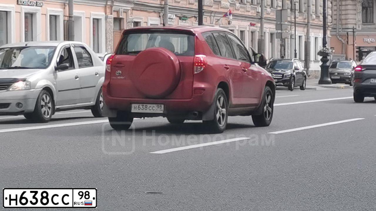 Фото автомобиля TOYOTA RAV4, 2007 — госномер Н638СС98. Цвет: КРАСНЫЙ