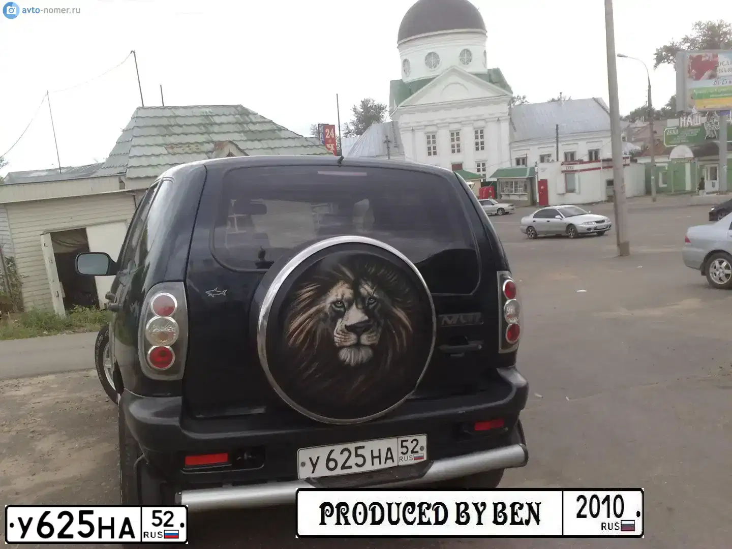 Фото автомобиля CHEVROLET NIVA, 2006 — госномер Т062ЕА152. Цвет: ЧЕРНО-СИНИЙ