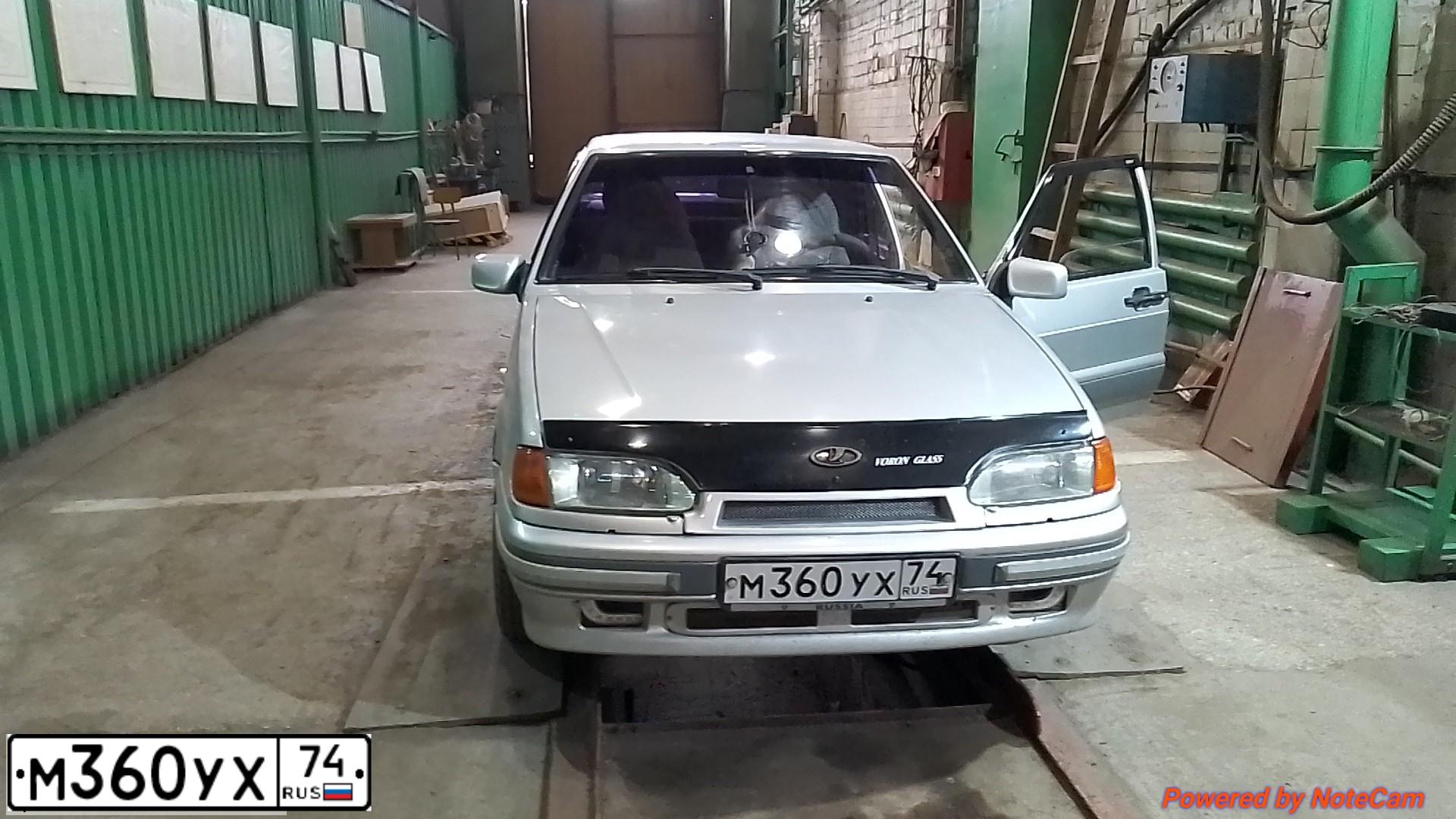 Фото автомобиля LADA 2115 SAMARA, 2005 — госномер М360УХ74. Цвет: СВЕТЛО-СЕРЕБРИСТЫЙ МЕТАЛЛ