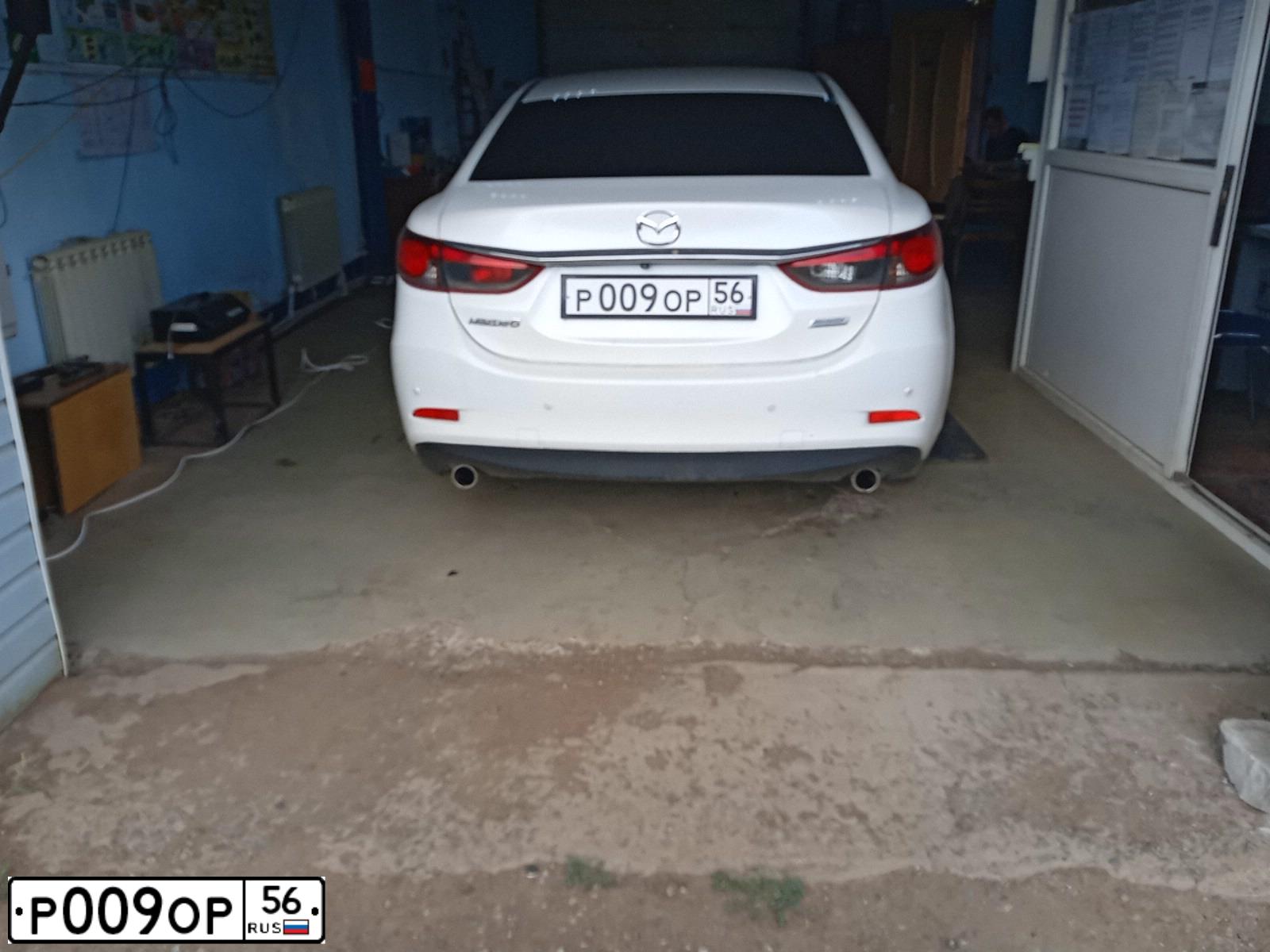 Фото автомобиля MAZDA 6, 2012 — госномер Р009ОР56. Цвет: БЕЛЫЙ