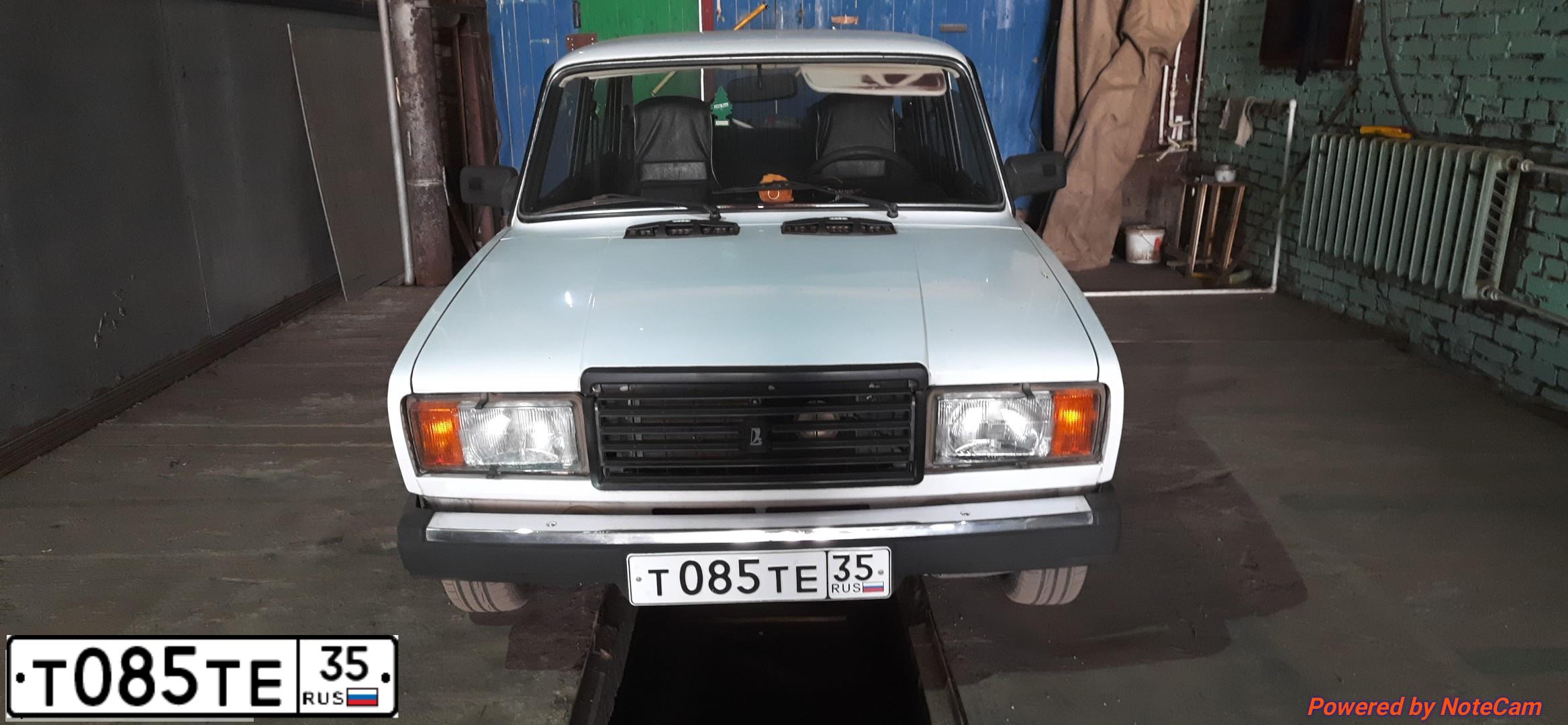 Фото автомобиля LADA 2107, 2007 — госномер Т085ТЕ35. Цвет: АЙСБЕРГ