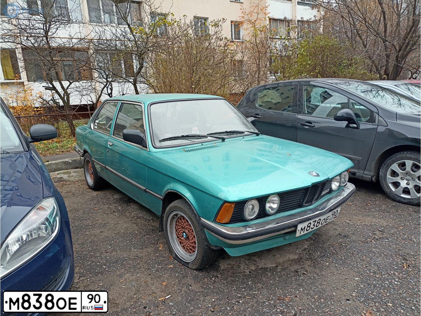 Фото автомобиля BMW SERIE 3, 1976 — госномер М838ОЕ90. Цвет: ЧЕРНЫЙ