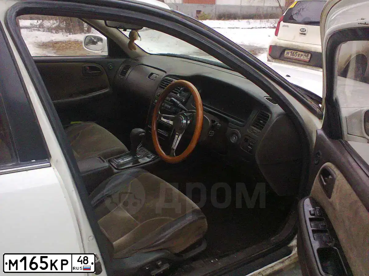 Фото автомобиля KIA PICANTO / MORNING, 2013 — госномер М165КР48. Цвет: БЕЛЫЙ