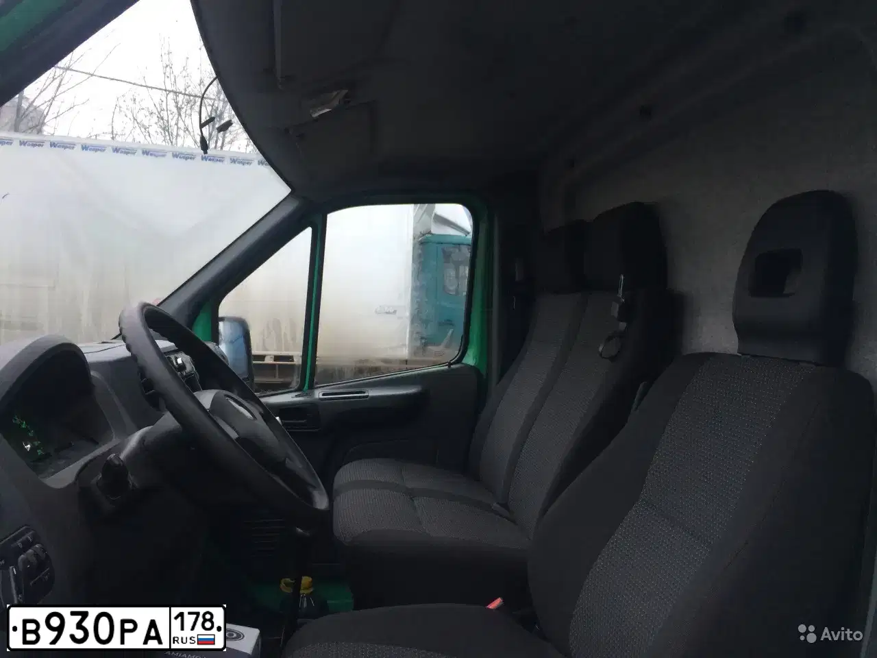 Фото автомобиля GAZ EL NEXT, 2013 — госномер В930РА178. Цвет: ЗЕЛЕНЫЙ