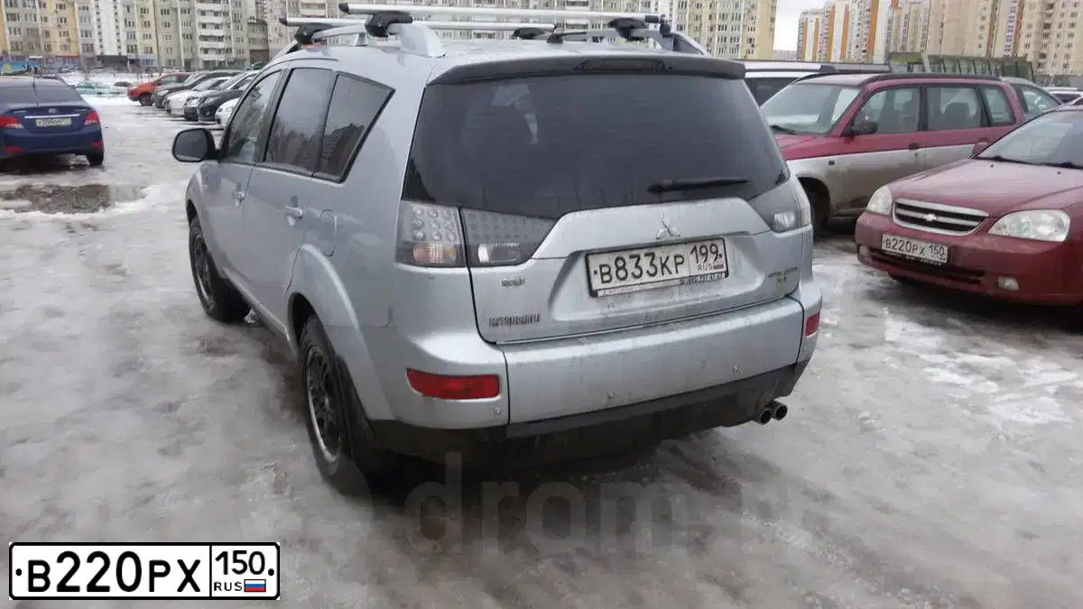 Фото автомобиля CHEVROLET LACETTI, 2008 — госномер В220РХ150. Цвет: КРАСНЫЙ