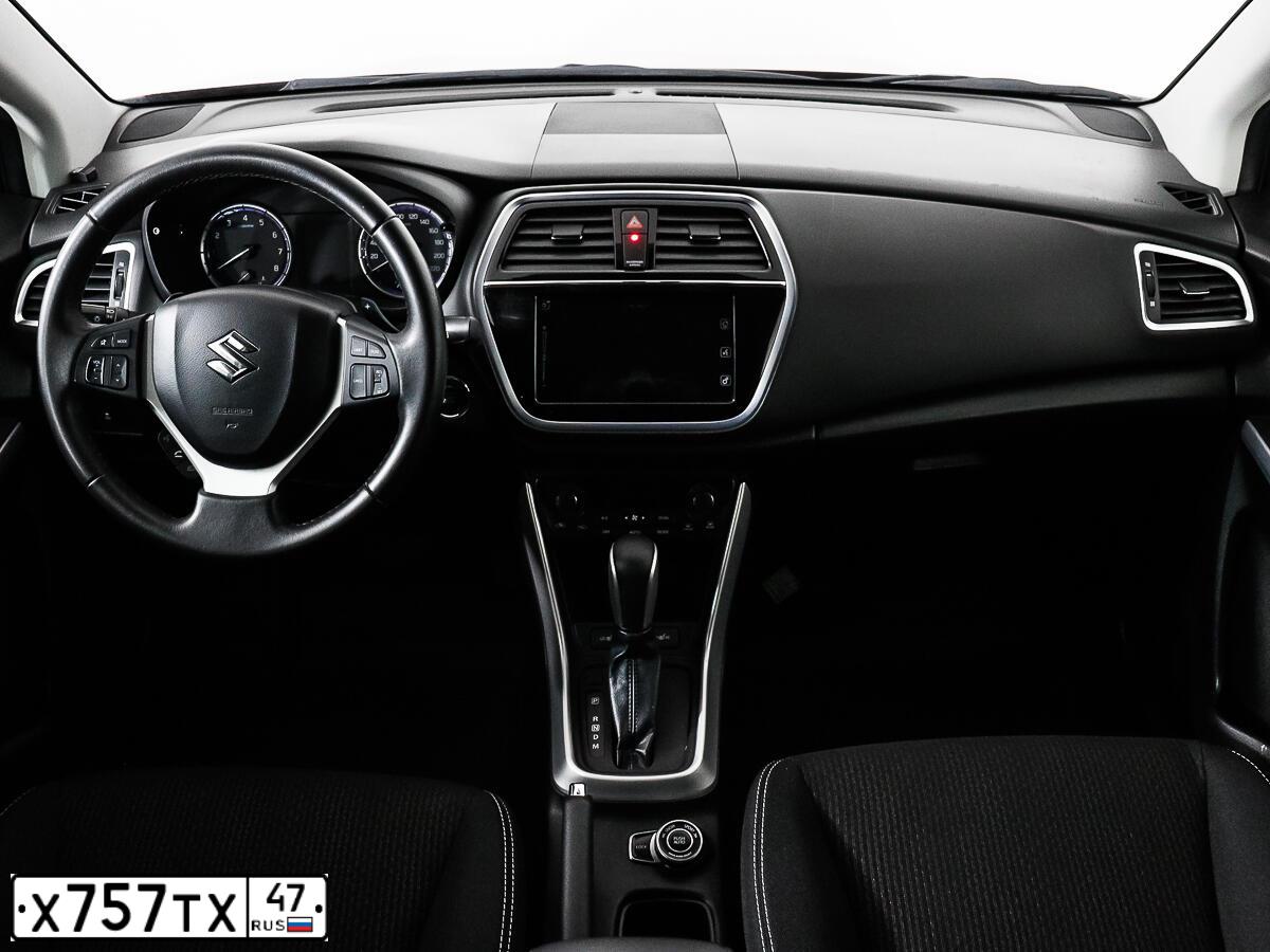 Фото автомобиля SUZUKI SX 4, 2014 — госномер В120МВ763. Цвет: Белый