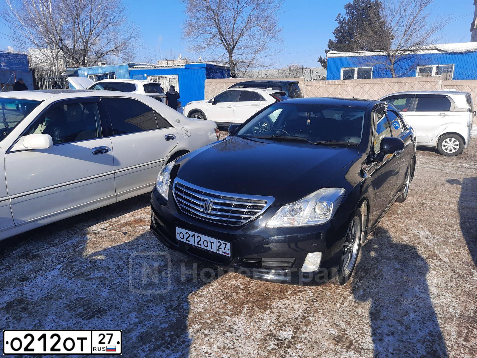 Фото автомобиля TOYOTA CROWN, 2008 — госномер О212ОТ27