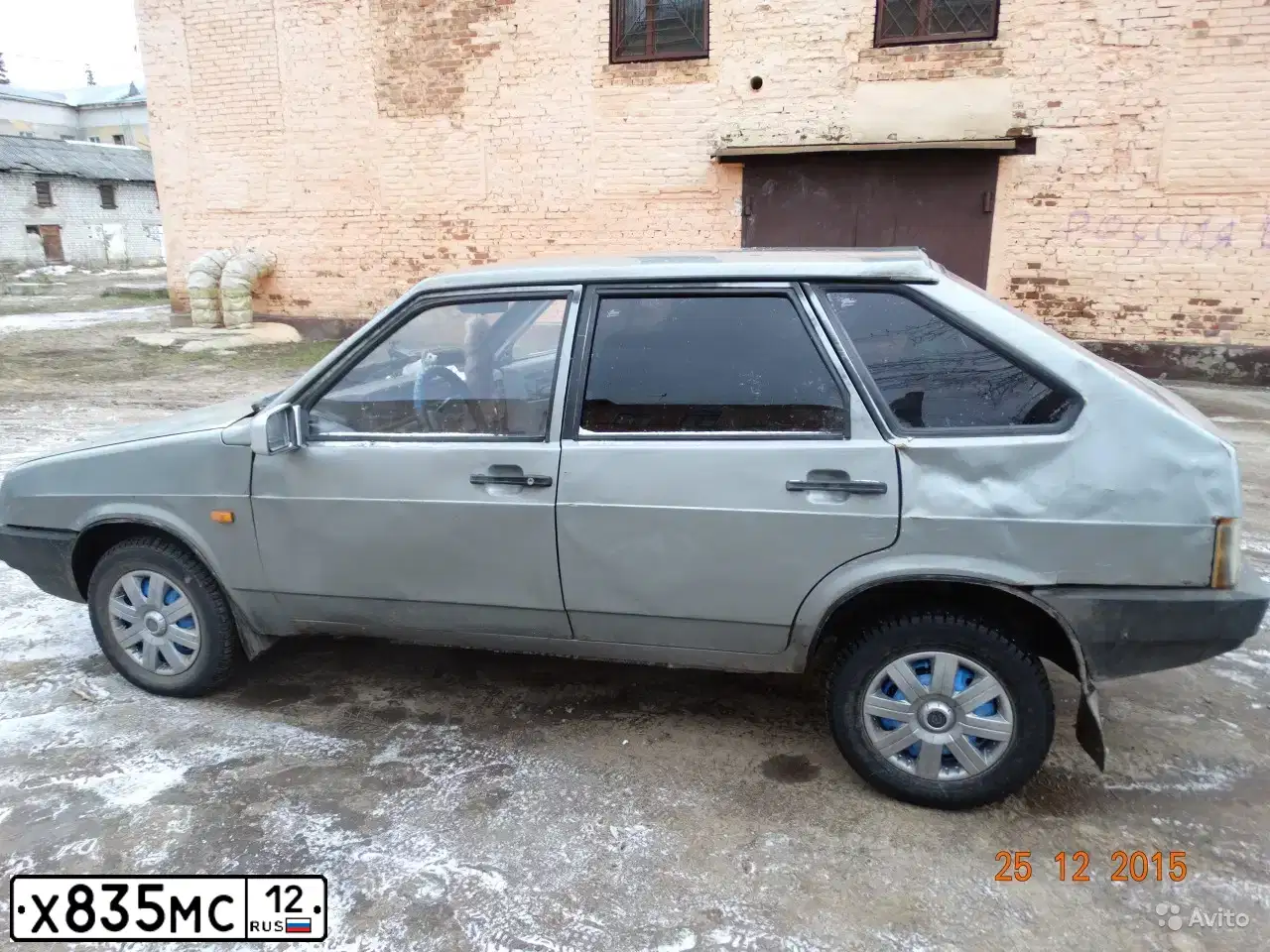 Фото автомобиля LADA 2109 SAMARA, 1995 — госномер Х835МС12. Цвет: ВАЛЮТА