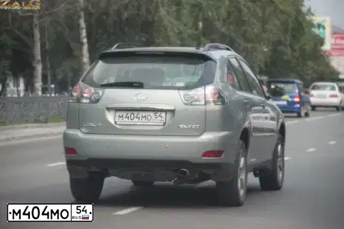 Фото автомобиля LEXUS RX, 2007 — госномер В955УХ154. Цвет: СВЕТЛО ОЛИВКОВЫЙ