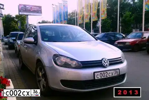 Фото автомобиля VOLKSWAGEN GOLF, 2010 — госномер С002СХ36. Цвет: СЕРЕБРИСТЫЙ