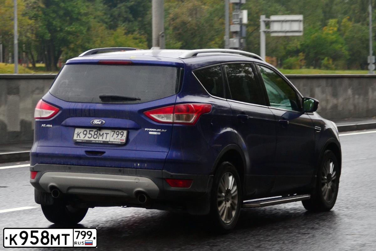 Фото автомобиля FORD KUGA, 2015 — госномер К958МТ799. Цвет: синий