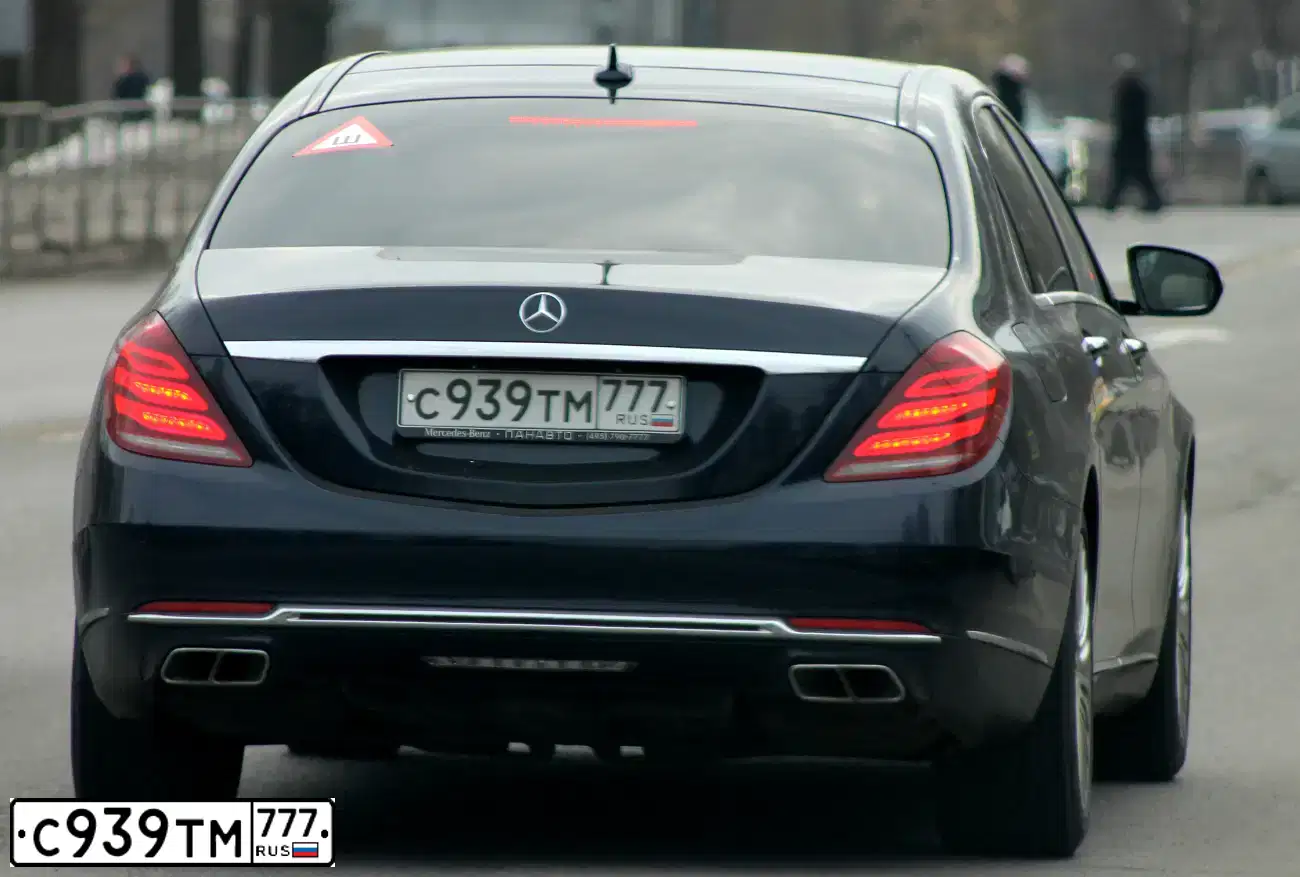 Фото автомобиля MERCEDES-BENZ S-CLASS, 2016 — госномер Р712ЕТ550