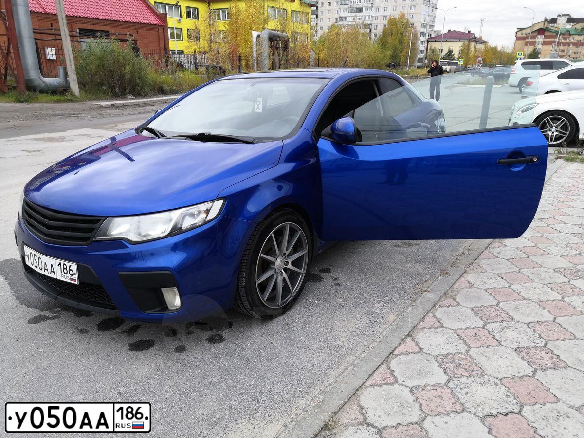 Фото автомобиля LADA 2113 SAMARA, 2011 — госномер Н110УС86. Цвет: Белый