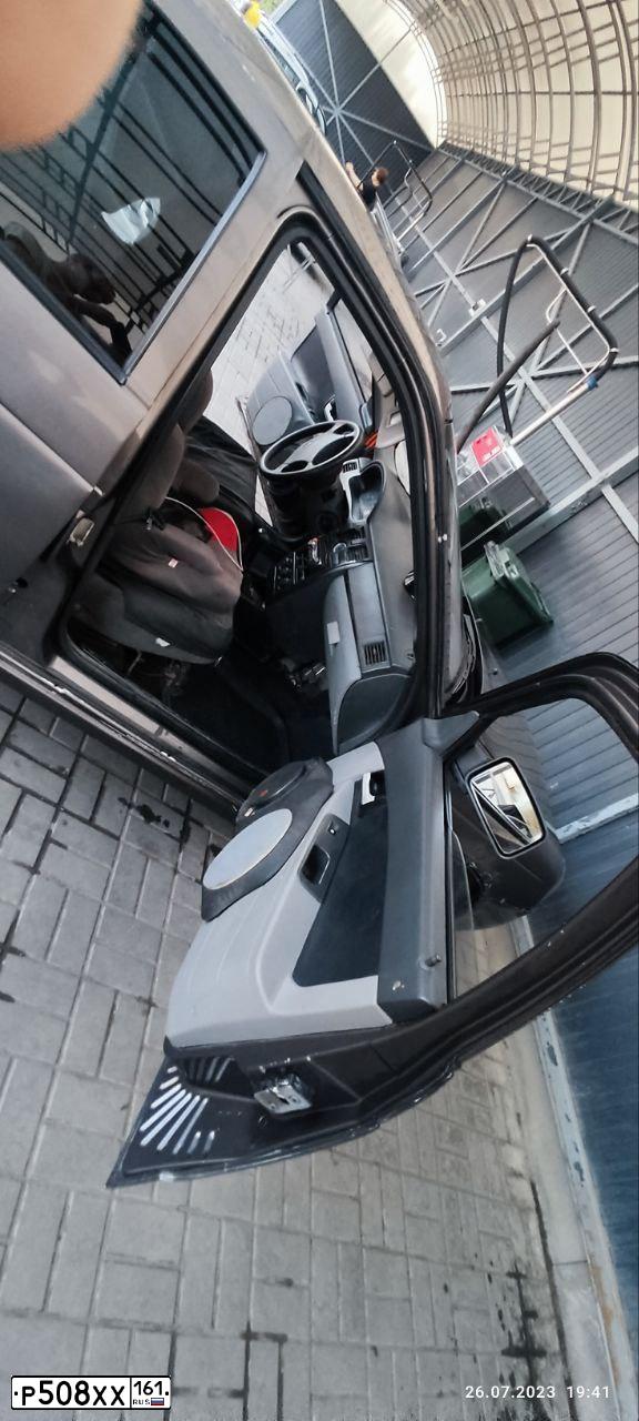Фото автомобиля LADA 2172 PRIORA, 2008 — госномер Р508ХХ161. Цвет: СРЕДНИЙ СЕРО-ЗЕЛЕНЫЙ МЕТ.