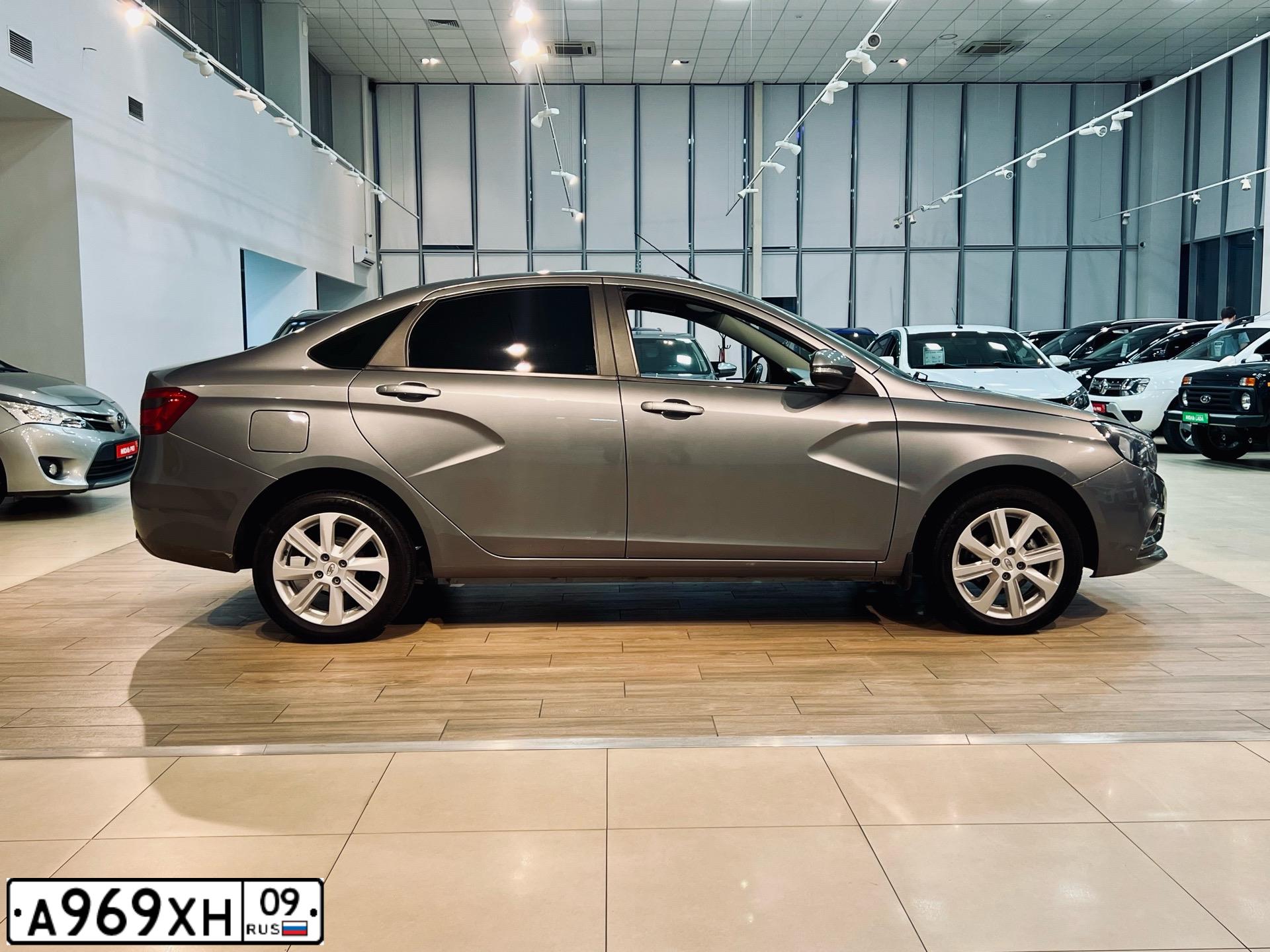 Фото автомобиля LADA 2170 PRIORA, 2015 — госномер А969ХН09. Цвет: Белый