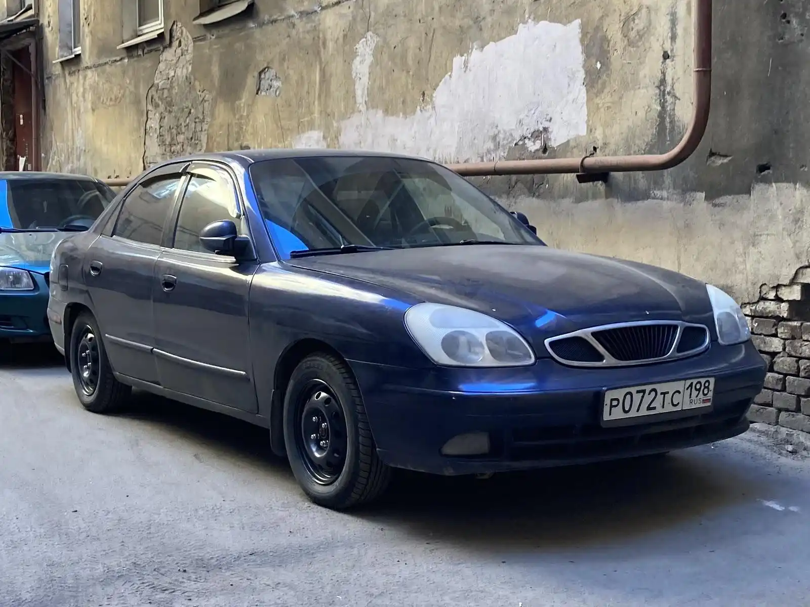 Фото автомобиля DAEWOO NUBIRA, 2001 — госномер Р232ВС550