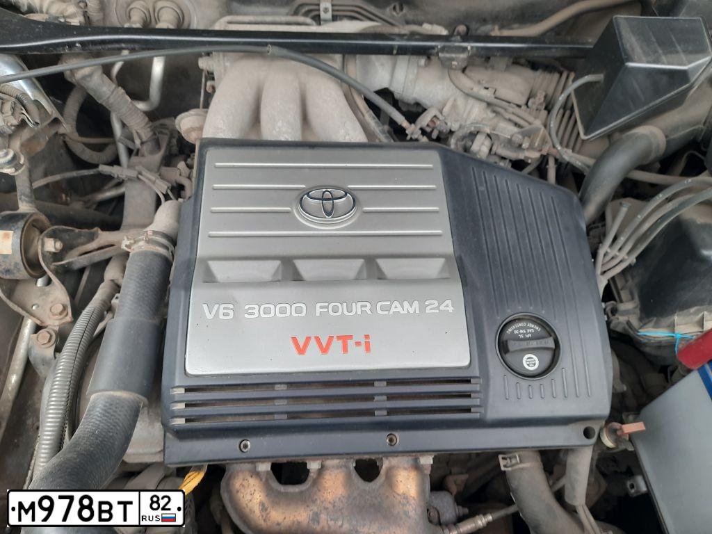 Фото автомобиля HONDA CIVIC, 2001 — госномер У370УУ77. Цвет: СЕРЫЙ СВЕТЛЫЙ