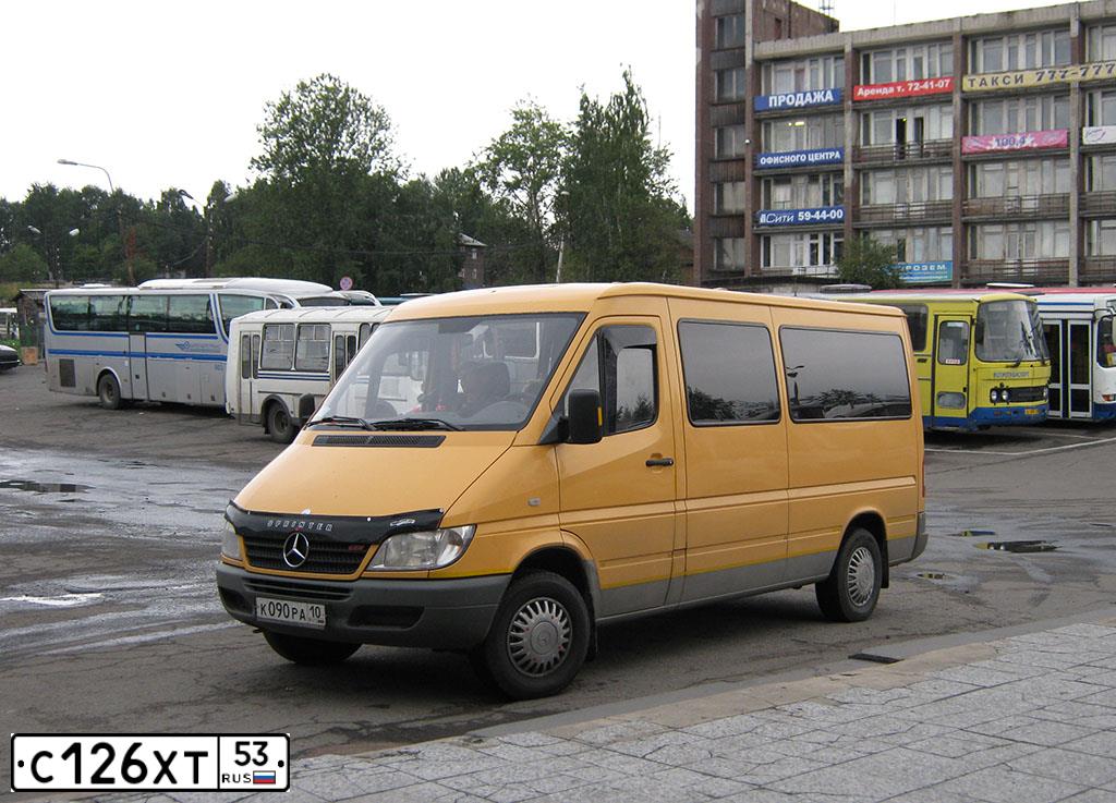 Фото автомобиля MERCEDES SPRINTER, 2003 — госномер М396ОМ82. Цвет: ЖЕЛТЫЙ